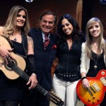 A musicalidade, talento e alegria da Barra da Saia vão contagiar o programa Todo Seu desta segunda-feira (27/01), a partir ...