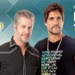 Dupla Victor & Leo faz 'jantar-show' em Campinas em prol do Hospital de Câncer de Barretos